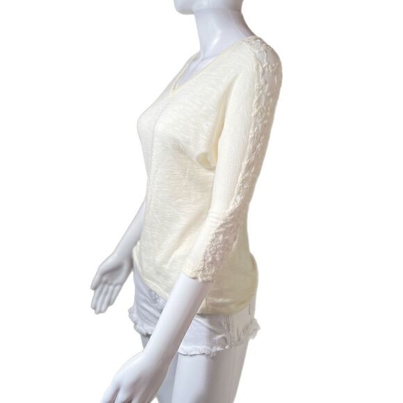 Cream Lace Lightweight Sweater NWOT - Picture 3 of 6